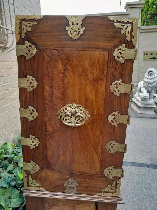 An Antique 19th Century / Circa 1880s Rare Colonial Batavian Cabinet on Stand with Magnificent ...