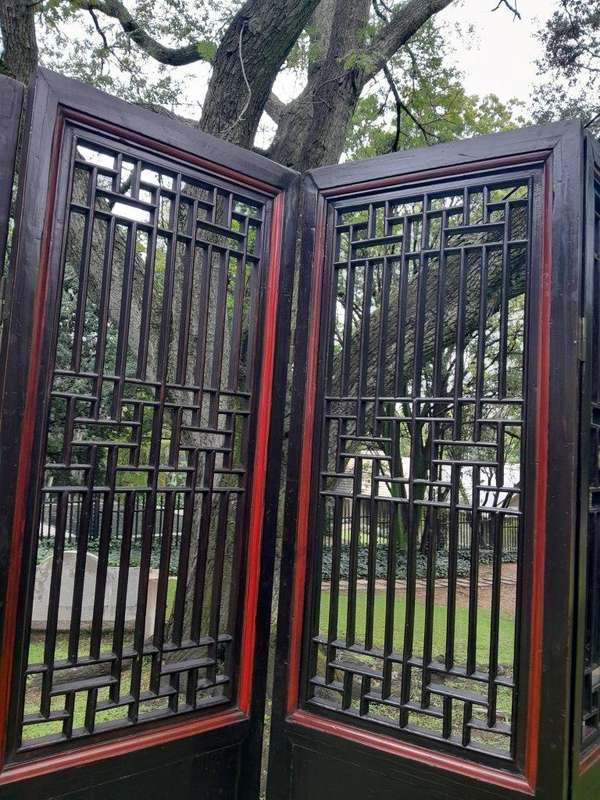 An Antique Chinese Qing Dynasty Elmwood Screen