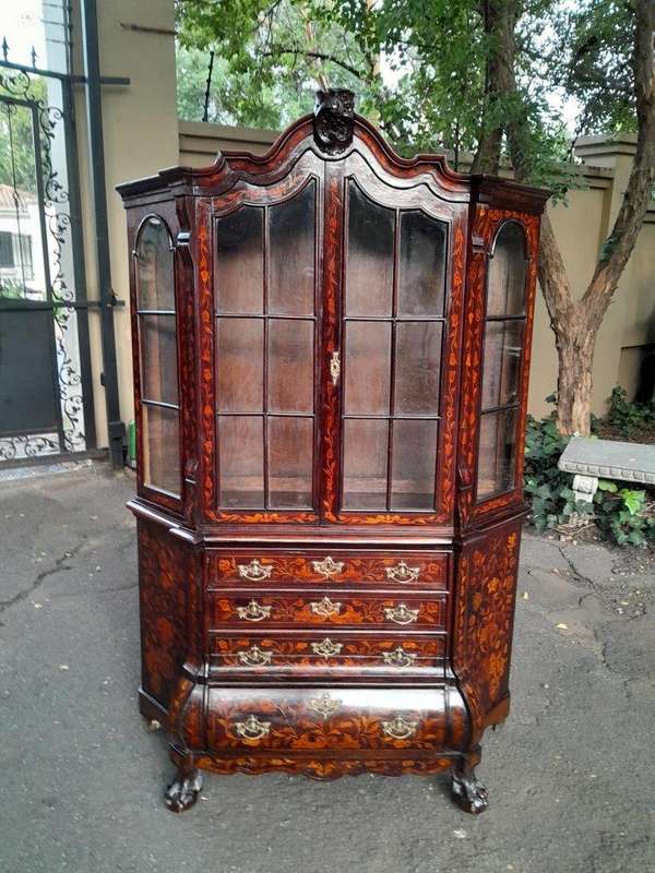 An Antique 19th Century Dutch Marquetry Display Cabinet / Vitrine
