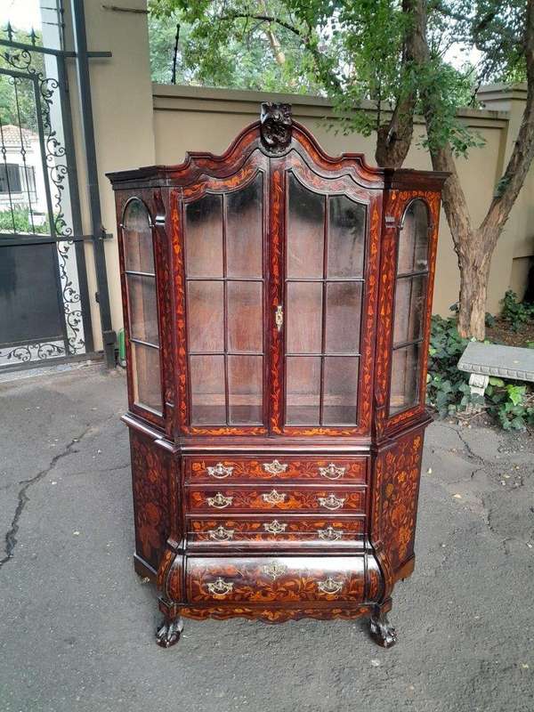 An Antique 19th Century Dutch Marquetry Display Cabinet / Vitrine