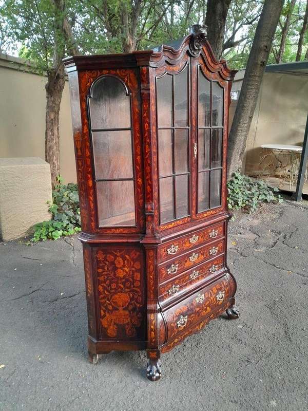An Antique 19th Century Dutch Marquetry Display Cabinet / Vitrine