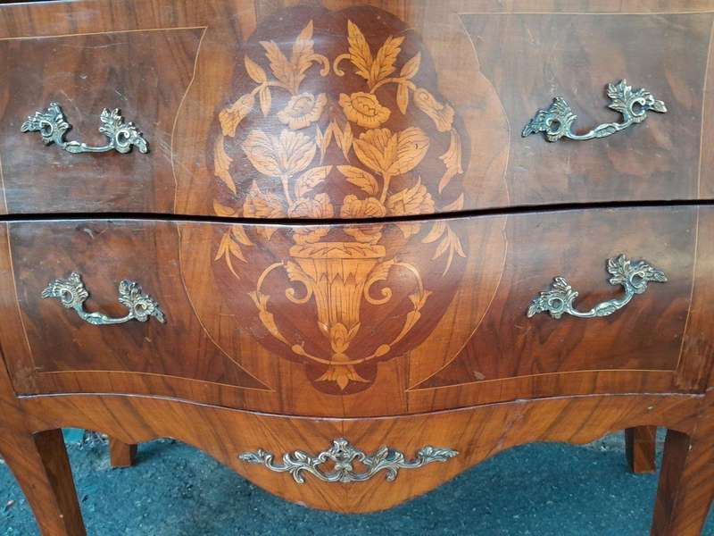 An Antique French Louis XV Style Rosewood and Marquetry Bombe / Chest of Drawers with Marble Top ...