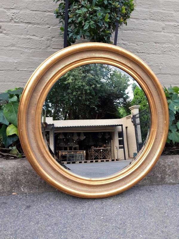 A 20th Century Gilt Painted Circular Mirror ND