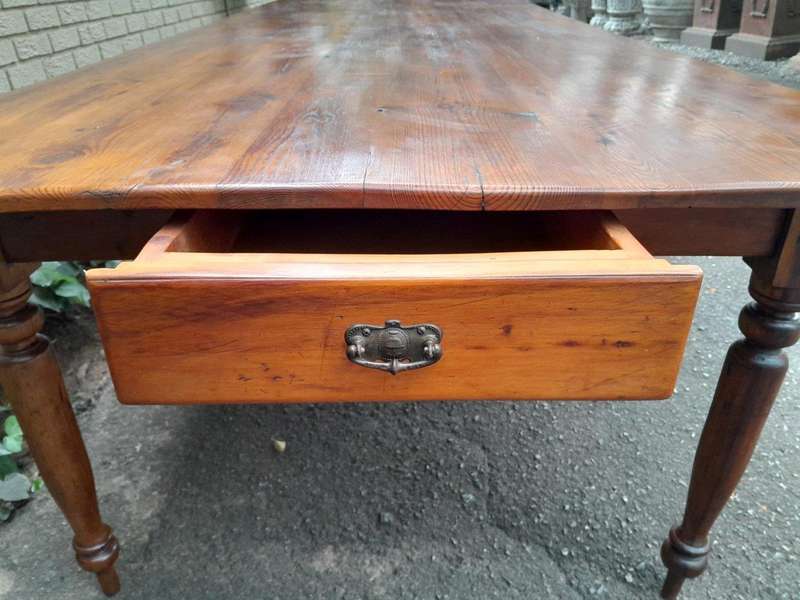 A 20th Century Rare And Massive Oregon Table With Drawer (Twelve To Fourteen Seater)