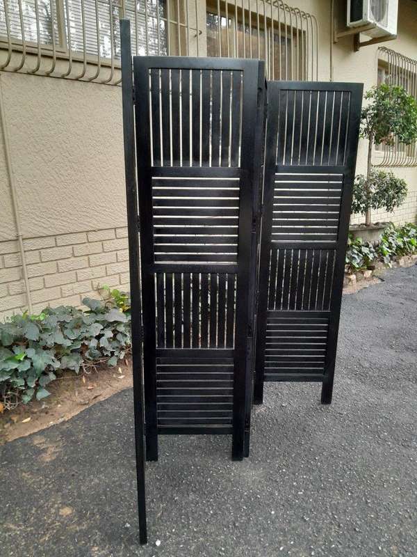 A 20th Century 4-Panel Contemporary Darkened Wooden  /  Black Floor Screen  /  Room Divider