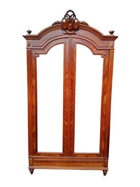 A 19th Century French Oak Armoire / Cupboard With Bevelled Mirror Doors