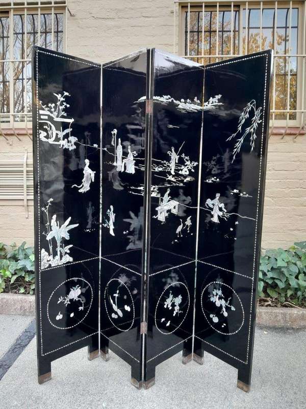 An Early 20th Century Chinese Floor Or Wall Screen With Inlaid Mother Of Pearl Figures On One Sid...