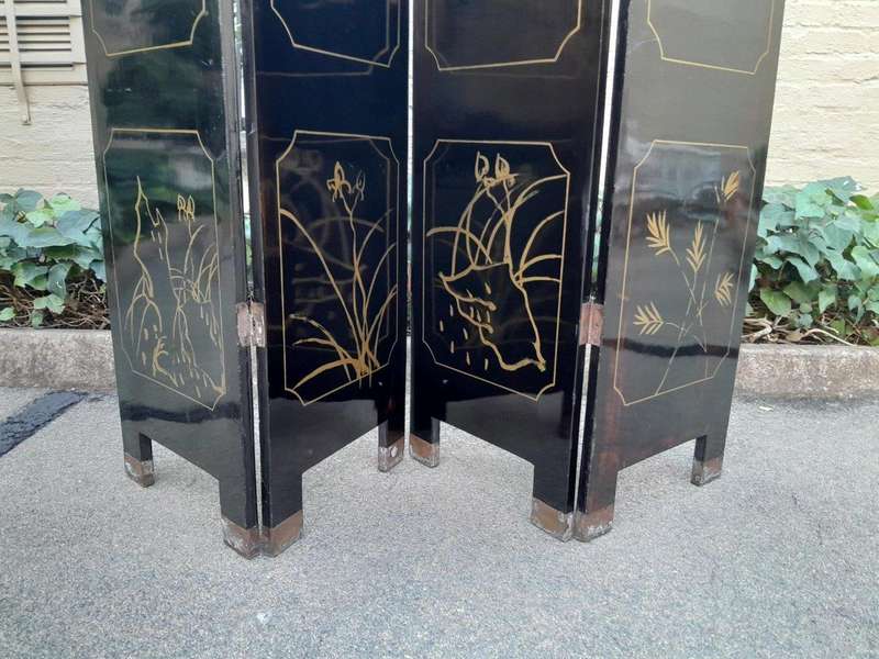 An Early 20th Century Chinese Floor Or Wall Screen With Inlaid Mother Of Pearl Figures On One Sid...