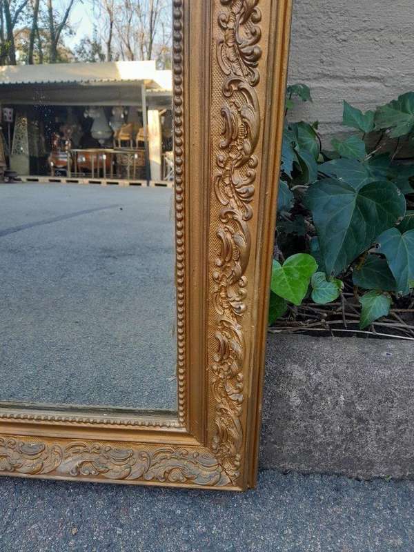 An Antique French 19th Century Ornately Carved Giltwood Mirror ND