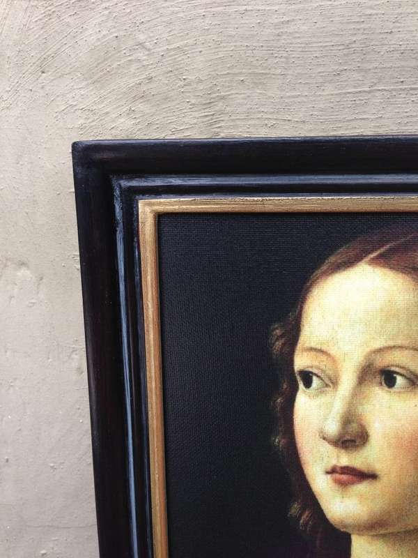 Canvas Queen Prints Small