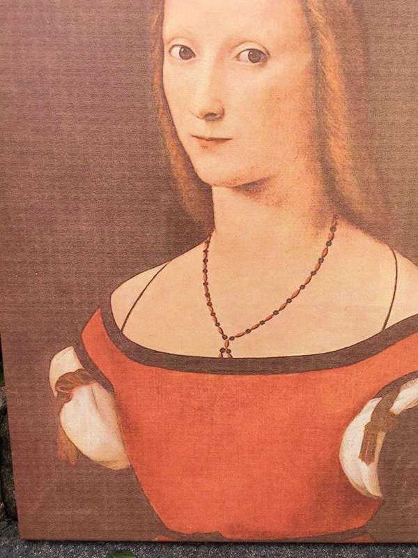 Canvas - Lady with Necklace