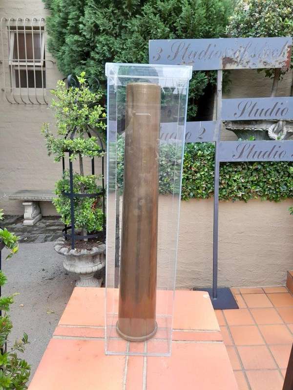 Large Brass Shell Casing - 1979 -- (SADF) In Perspex Display Box (Inscription:  RW242 - 105mm An...