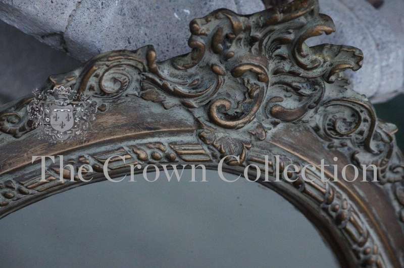 Large Brass Shell Casing - 1979 -- (SADF) In Perspex Display Box (Inscription:  RW242 - 105mm An...