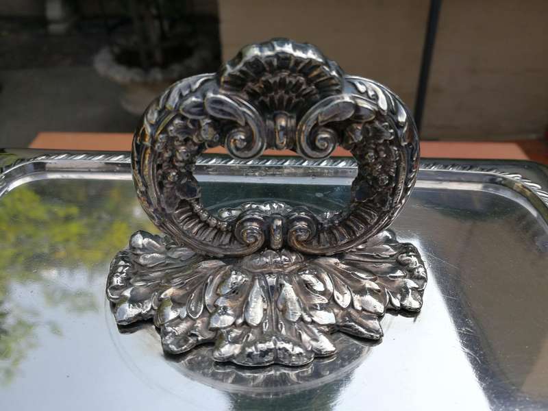 A Late 18th Century Set of 4 Old Sheffield Plate Entree Dishes and Warming Dishes