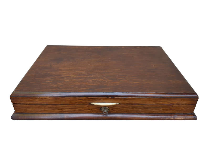Oak Lockable (With Key) Cutlery Canteen (With Settings For 6 Places - ND)