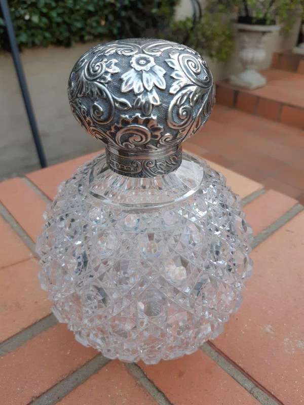 A Pair of Large Late Victorian Silver Mount Ladies Dressing Table Scent Bottles  Maker: Horton ...