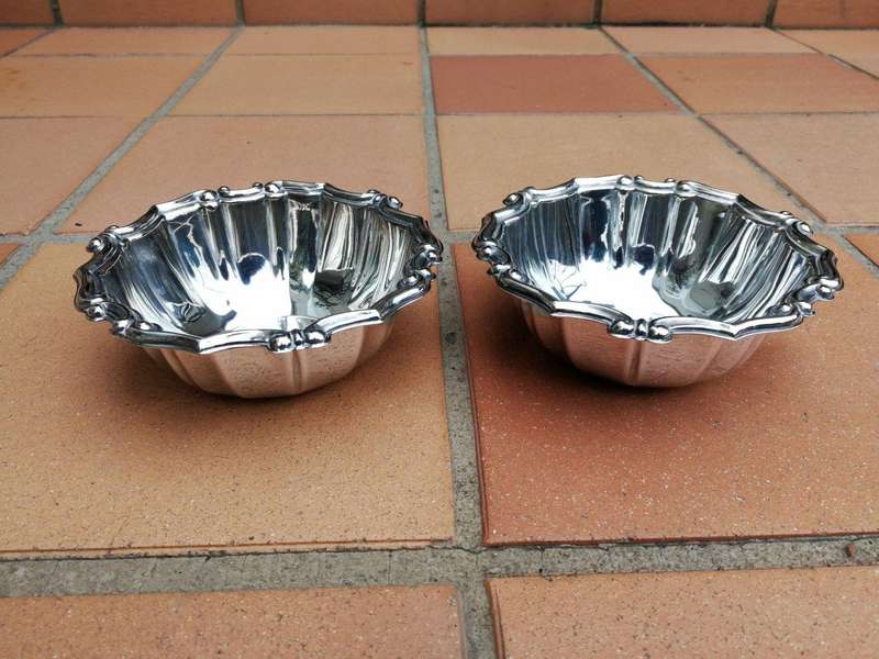 A Set Of 10 20th Century Silverplated Dessert Bowls