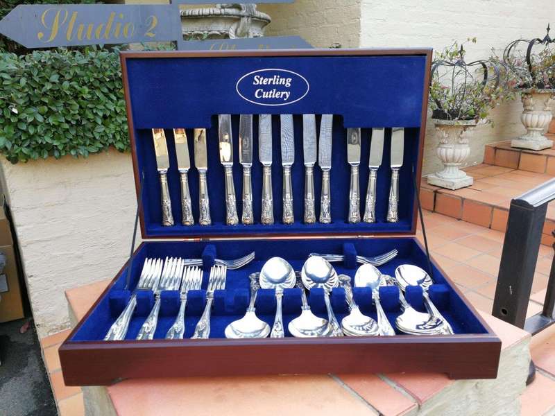 Atkinson Brothers, Sheffield Kings-Pattern 6 Place Cutlery Set In Original Canteen (6 Place)