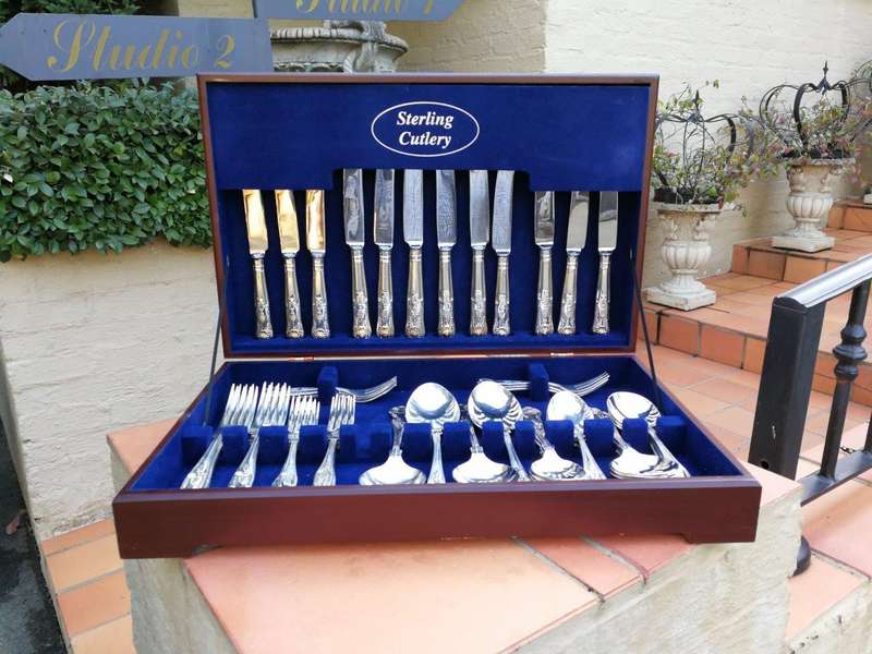 Atkinson Brothers, Sheffield Kings-Pattern 6 Place Cutlery Set In Original Canteen (6 Place)