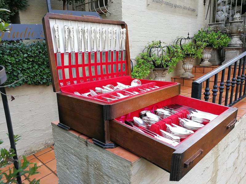 A canteen of Victorian 12 place silver plated Queens pattern cutlery