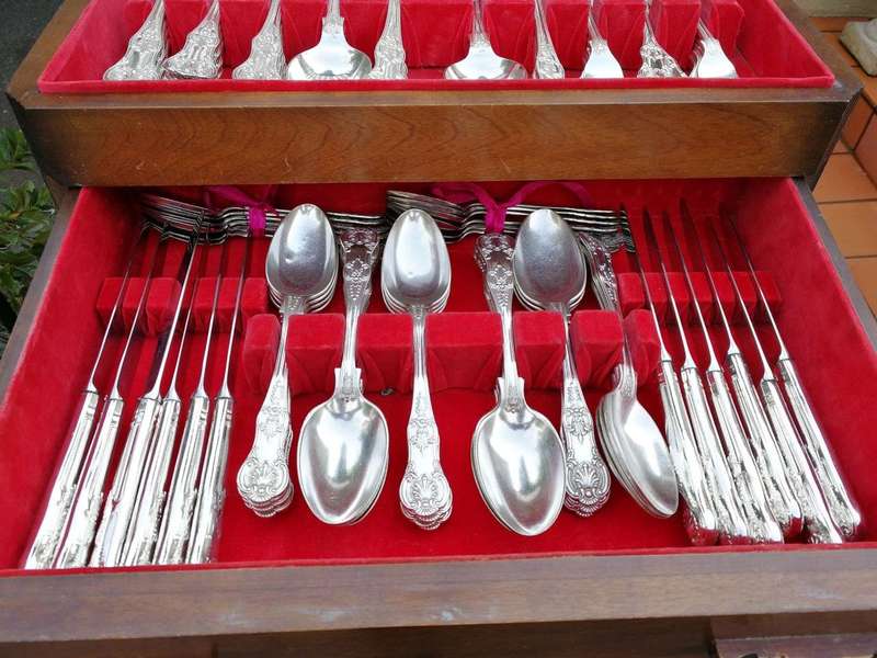 A canteen of Victorian 12 place silver plated Queens pattern cutlery