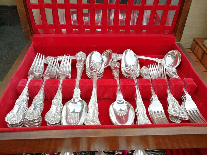 A canteen of Victorian 12 place silver plated Queens pattern cutlery