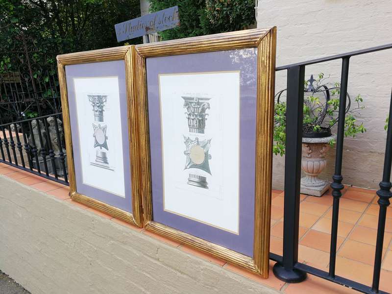 A Pair of Two Engravings In Hand Gilded with Gold Leaf Frames. Du Portique Du Pantheon a Rome, an...