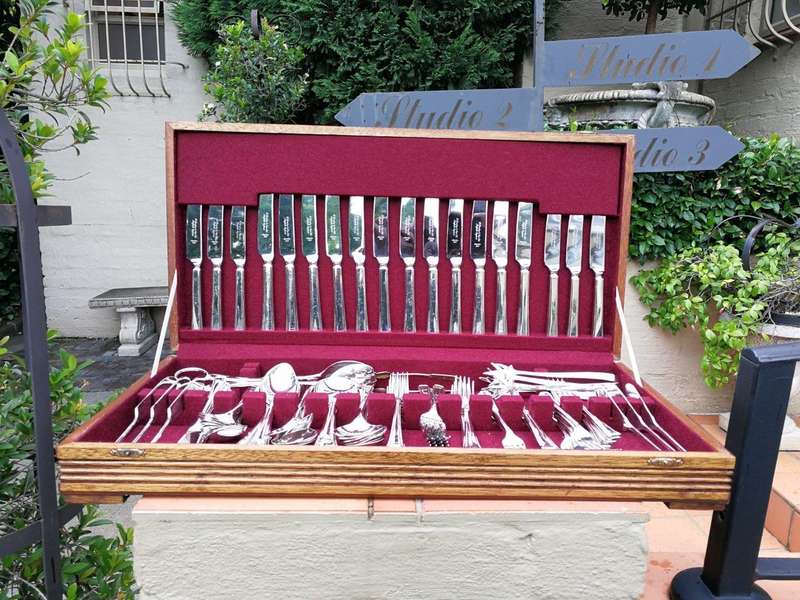 A 105 Piece Sheffield England Silver-Plate A1 Quality Twelve (12) Place Cutlery Set In A Canteen ...