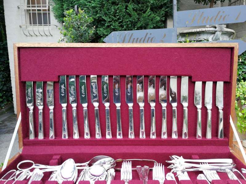 A 105 Piece Sheffield England Silver-Plate A1 Quality Twelve (12) Place Cutlery Set In A Canteen ...