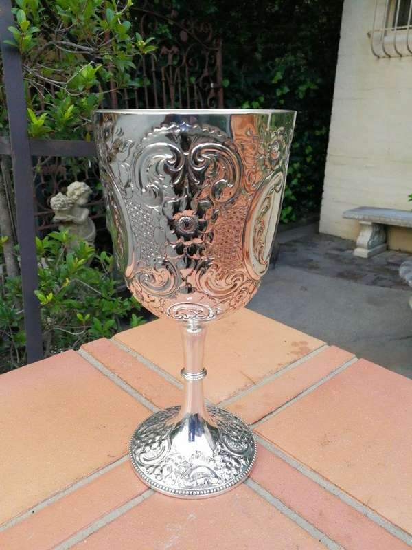 An Antique Victorian Silver Lage Size Goblet Sheffield  Circa 1897 500grams Silver