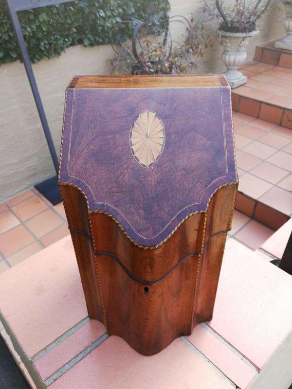 An 18th Century Walnut and Inlaid Knife Box. Interior missing