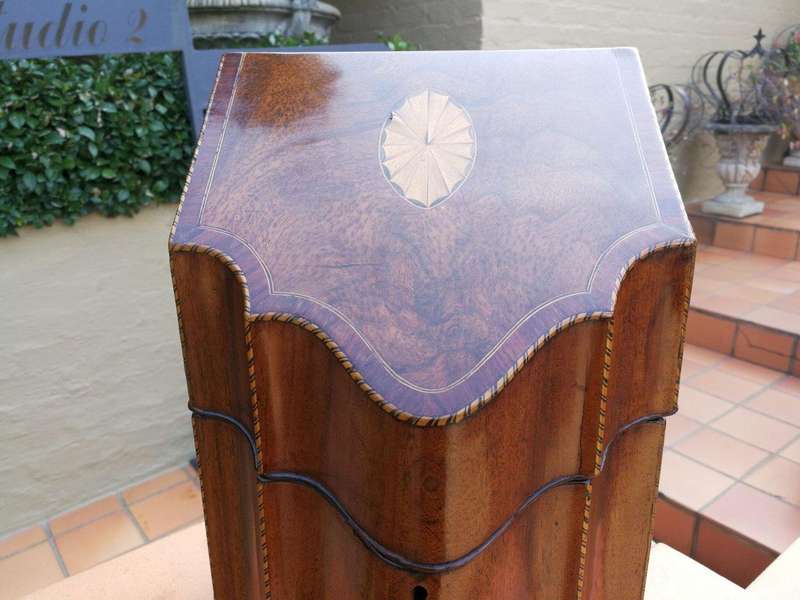 An 18th Century Walnut and Inlaid Knife Box. Interior missing