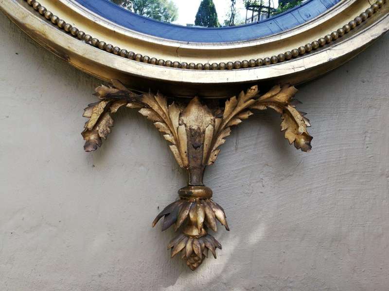 A Circa 1800 Regency Gilt-Wood Convex Mirror With  British Antique Dealers Association Stamp