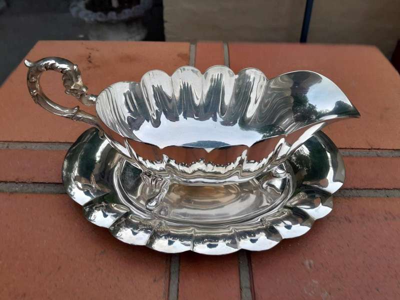 A 20th Century Silver Plate Gravy / Sauce Boat On Tray