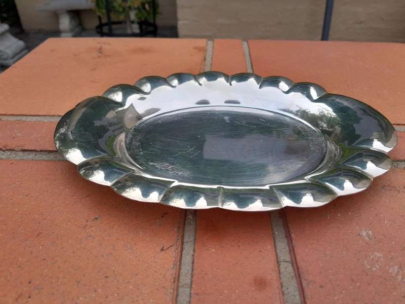 A 20th Century Silver Plate Gravy / Sauce Boat On Tray