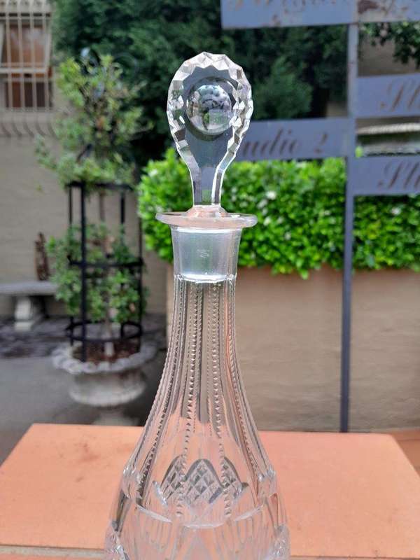 A Crystal Wine Decanter
