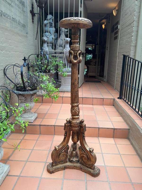 A 20th Century Pair Of French Style Giltwood Floor Or Table Candle Holders / Sticks / Plinths