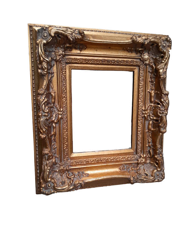 A 20th Century Victorian Style Gilt Painted Mirror
