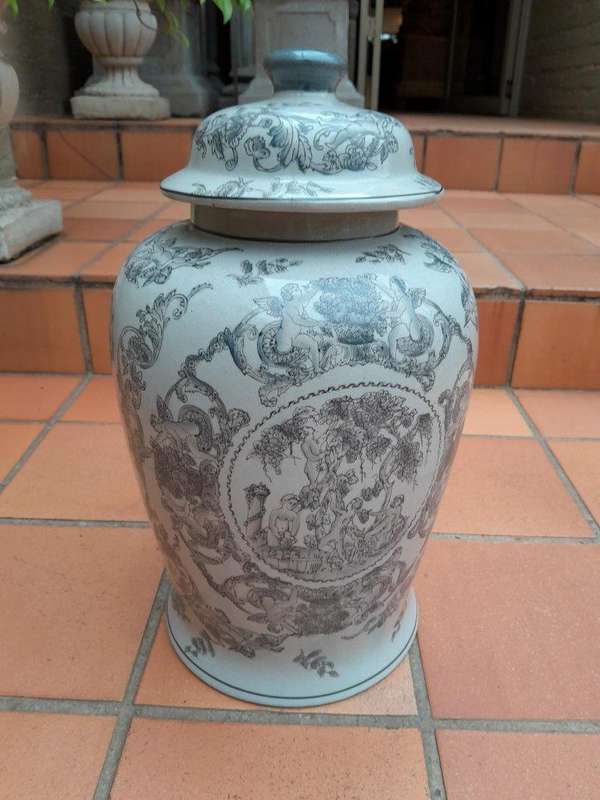 A 20th Century Set  Of Four Ceramic Ginger Jars