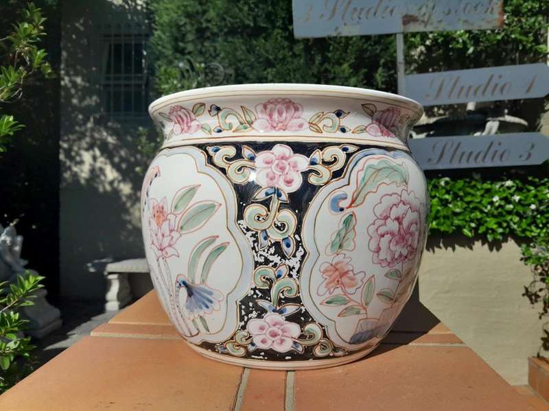 A 20th Century Large Oriental Style Ceramic Bowl/Planter
