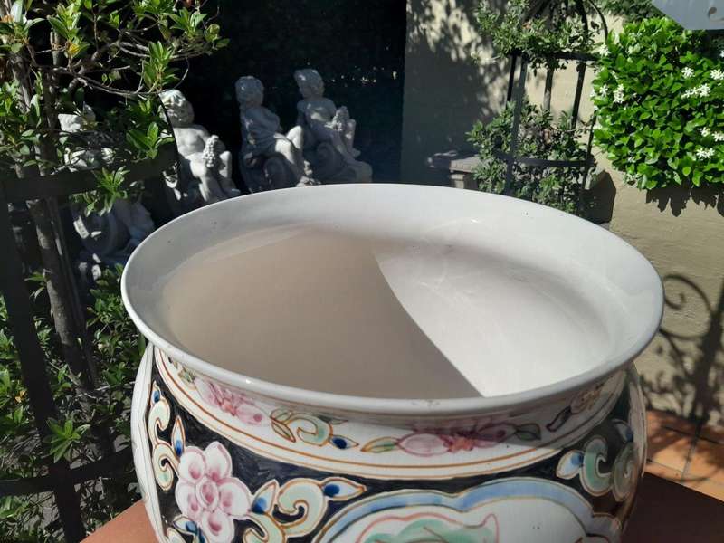 A 20th Century Large Oriental Style Ceramic Bowl/Planter