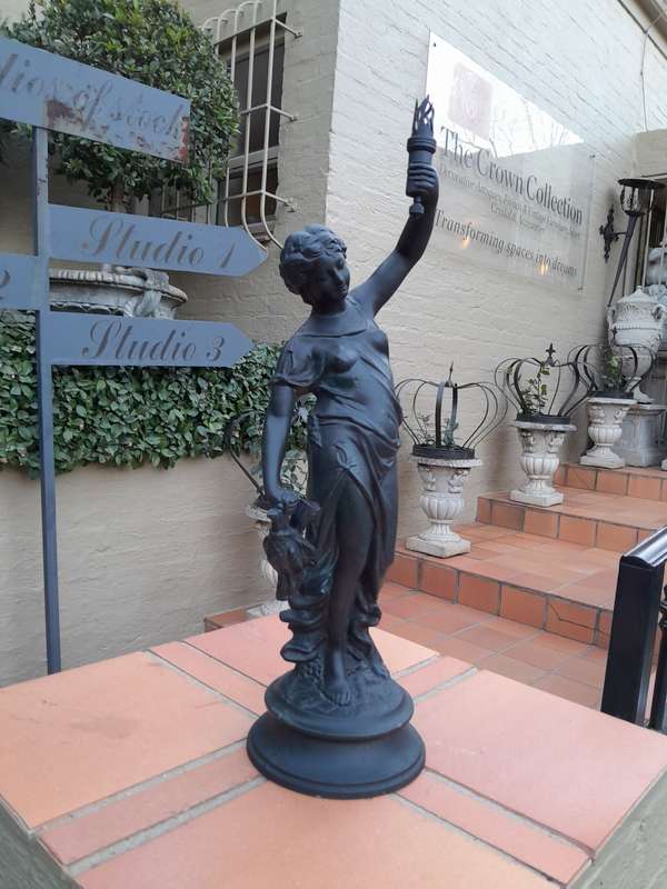A 20TH Century Spelter Classical Figurine