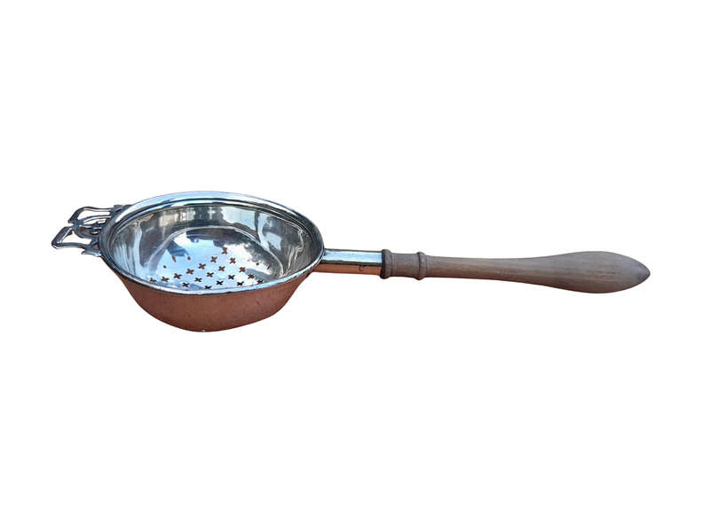 A  20TH Century Silver Hallmarked Tea Strainer with wooden handle Birmingham 1966 - Elkington an...