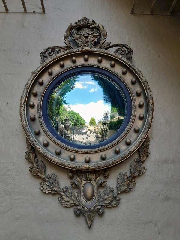 A 19th Century Circa 1820 Original Convex Giltwood Mirror
