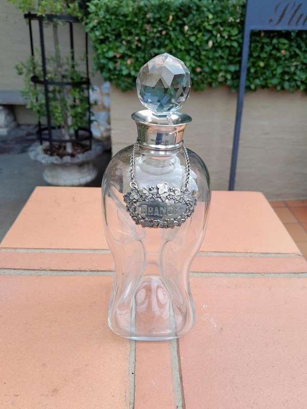 A 20th Century Elkington & Co Ltd, Birmingham, Circa 1906 Silver-Mounted glug-glug Decanter w...