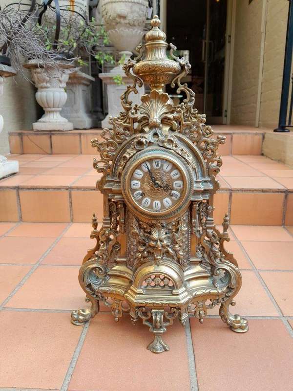 A 20th Century Garniture Set with Clock and Pair of Candelabras With Key