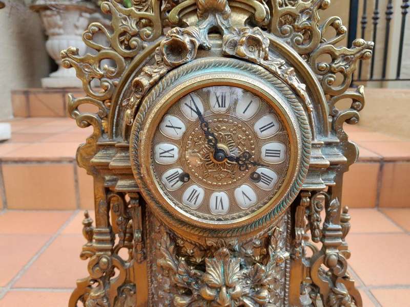 A 20th Century Garniture Set with Clock and Pair of Candelabras With Key