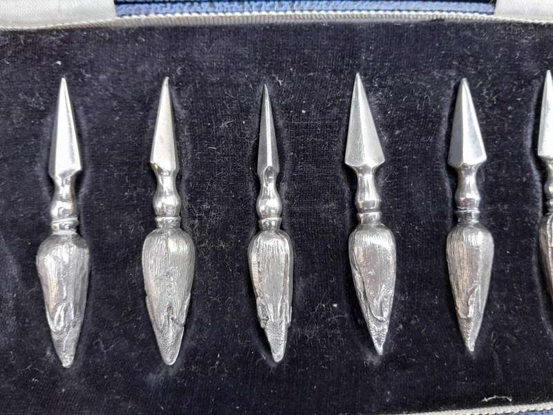 An Early 20th Century Mappin and Webb Cased Set of Eight Silver Plate Corn Holders