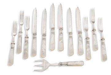 A Late 19th / Early 20th Century Silver Plate Cased Set of Twelve Fruit Forks and Knives and Frui...