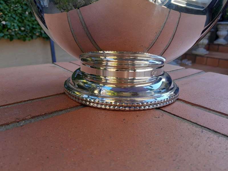 A 20th Century Georgian Style Silver Plated Tureen With Handles And Ladle